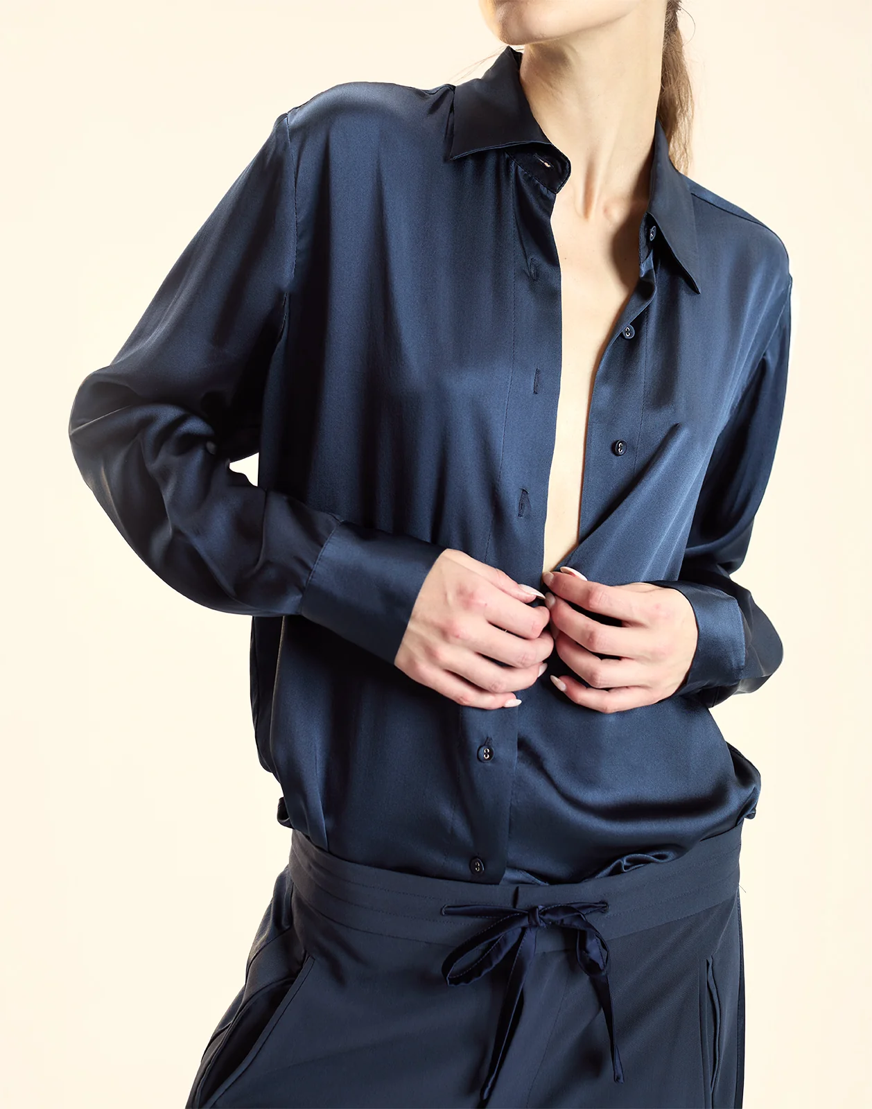 Collectible Silk Shirt - Image 7