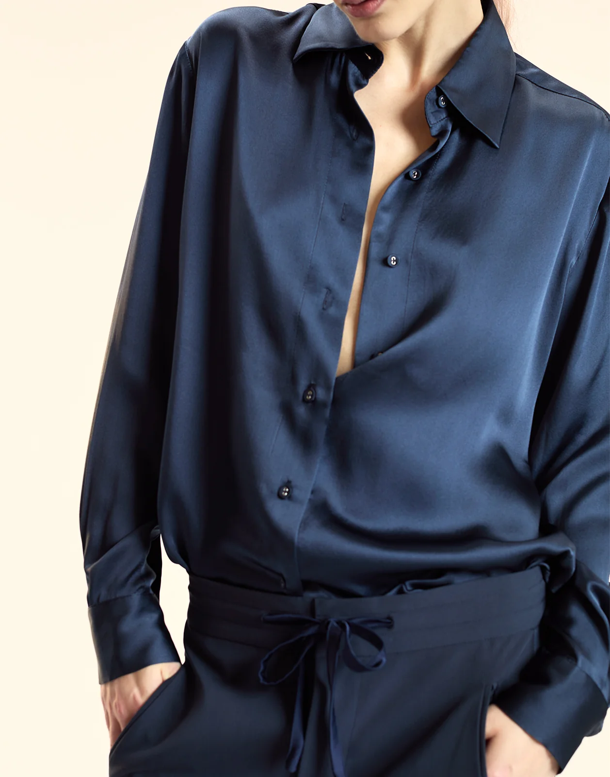 Collectible Silk Shirt - Image 8